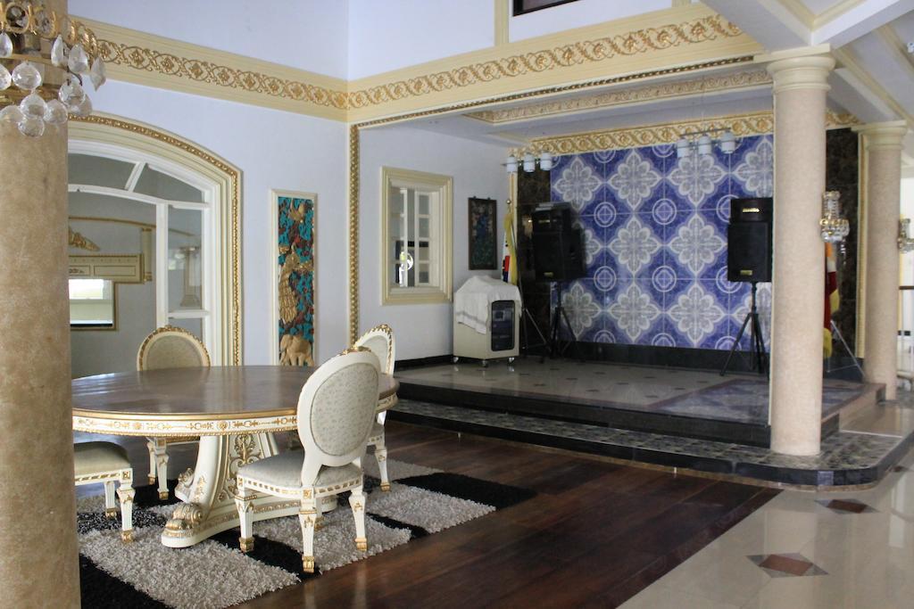 Prince Hotel アンヘレス エクステリア 写真
